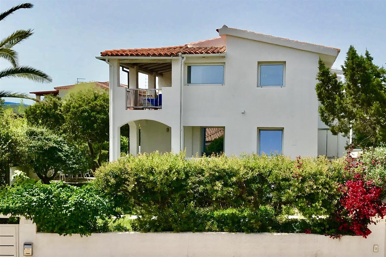 Boutique Art Villa Maria Olbia Exterior foto